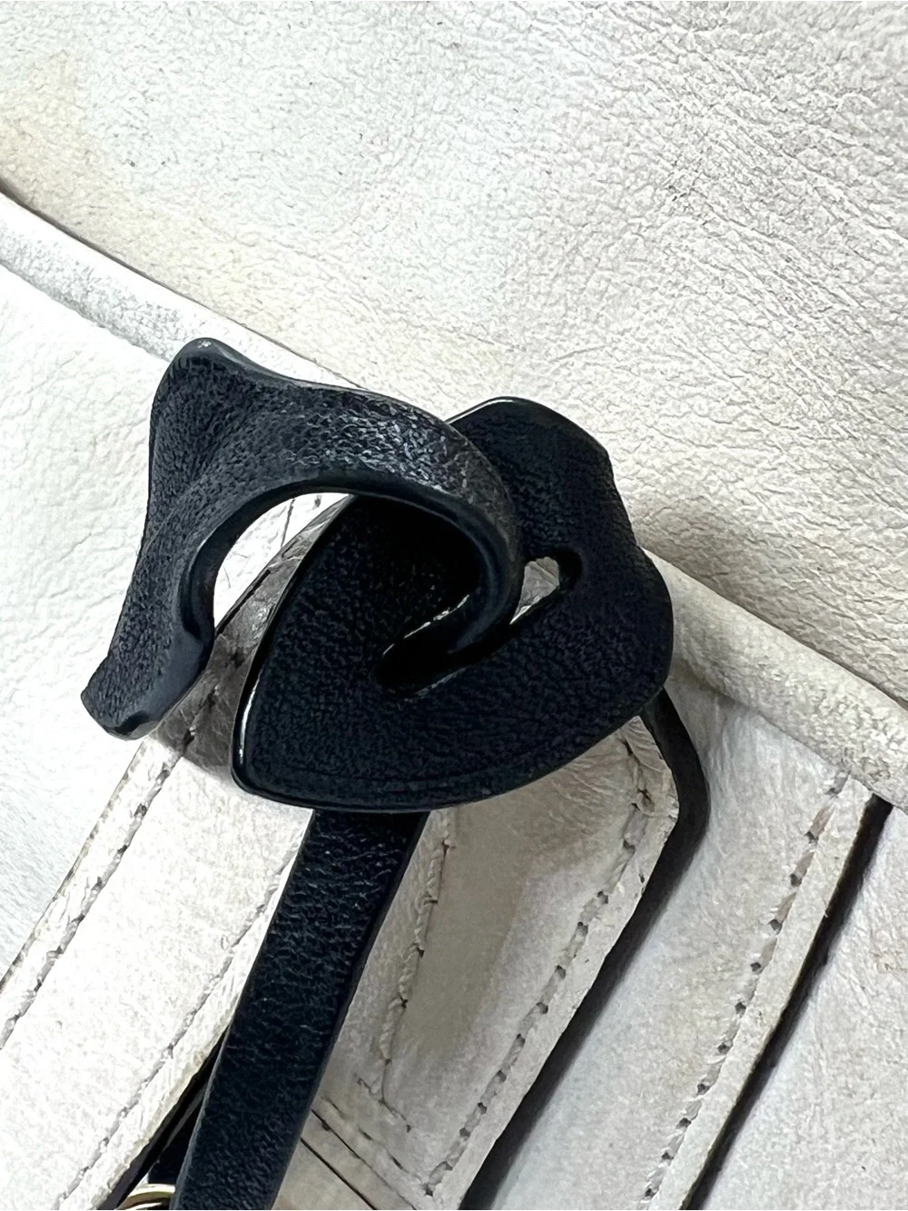 Coach Black Leather Loop Signature C Bag Charm Keychain Gold Tone Hangtag EUC